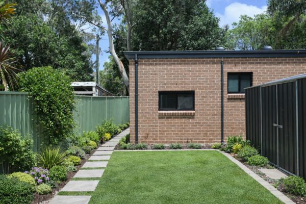 beverly-hills-stoney-creek